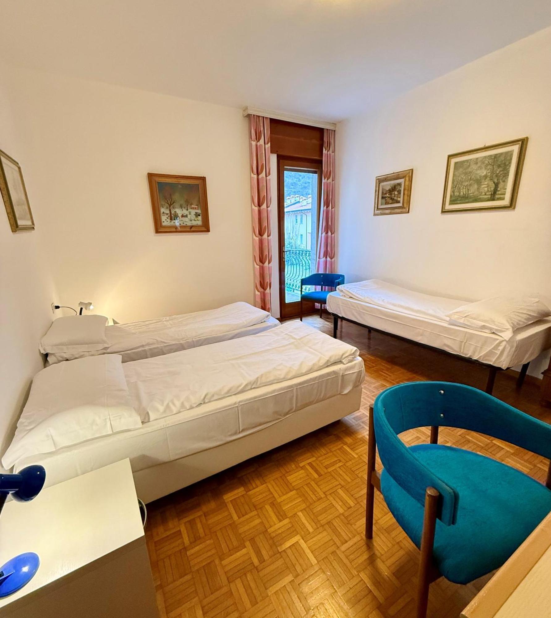 Casa Vittoria Torbole Sul Garda Quarto foto